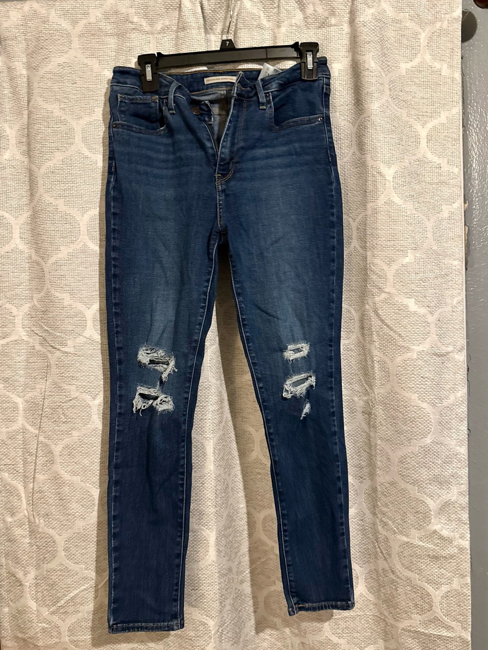 Levi's Mid Blue Distressed Skinny Jeans
